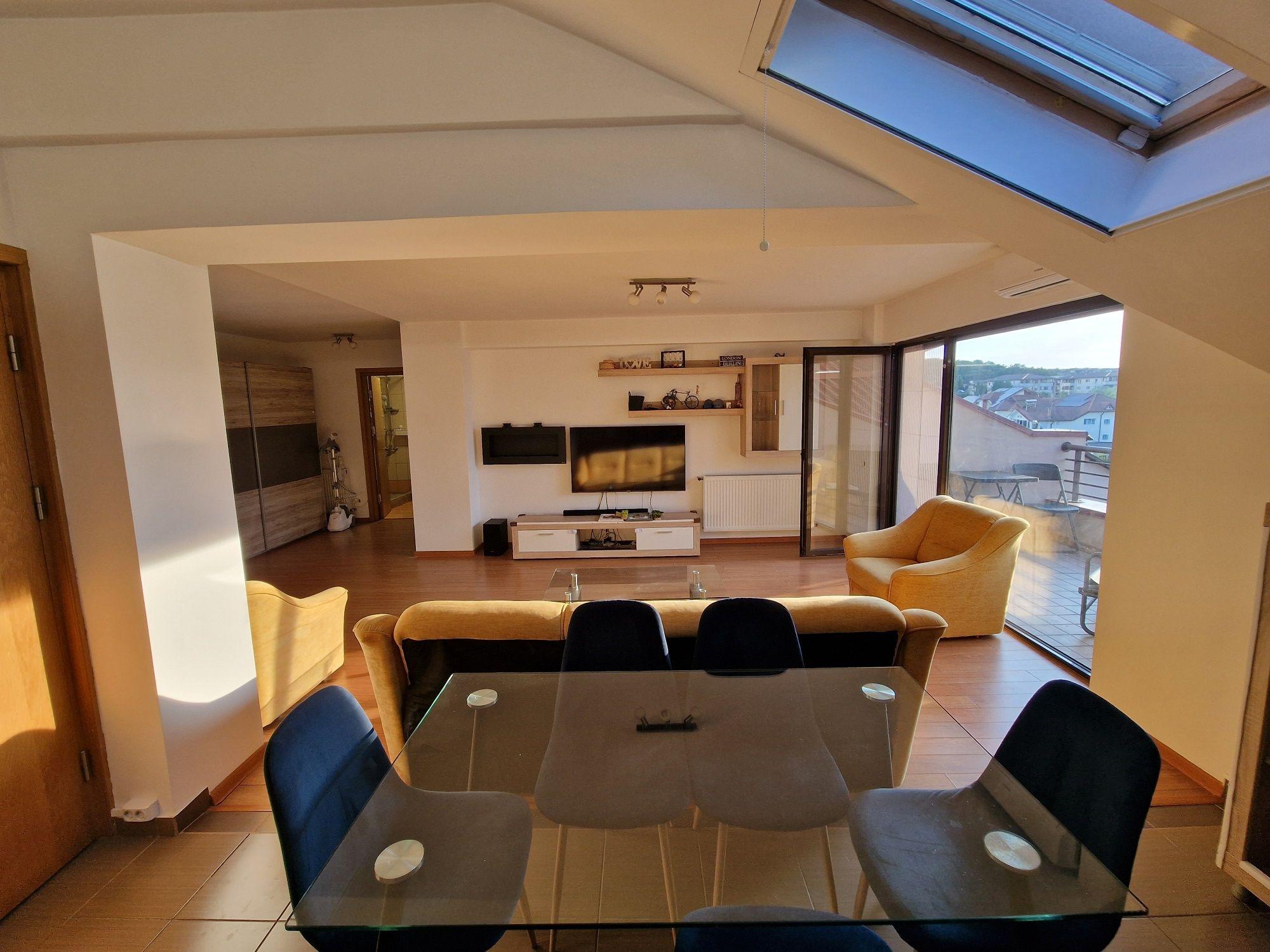 Ofer spre inchiriere apartament 2 (doua) camere