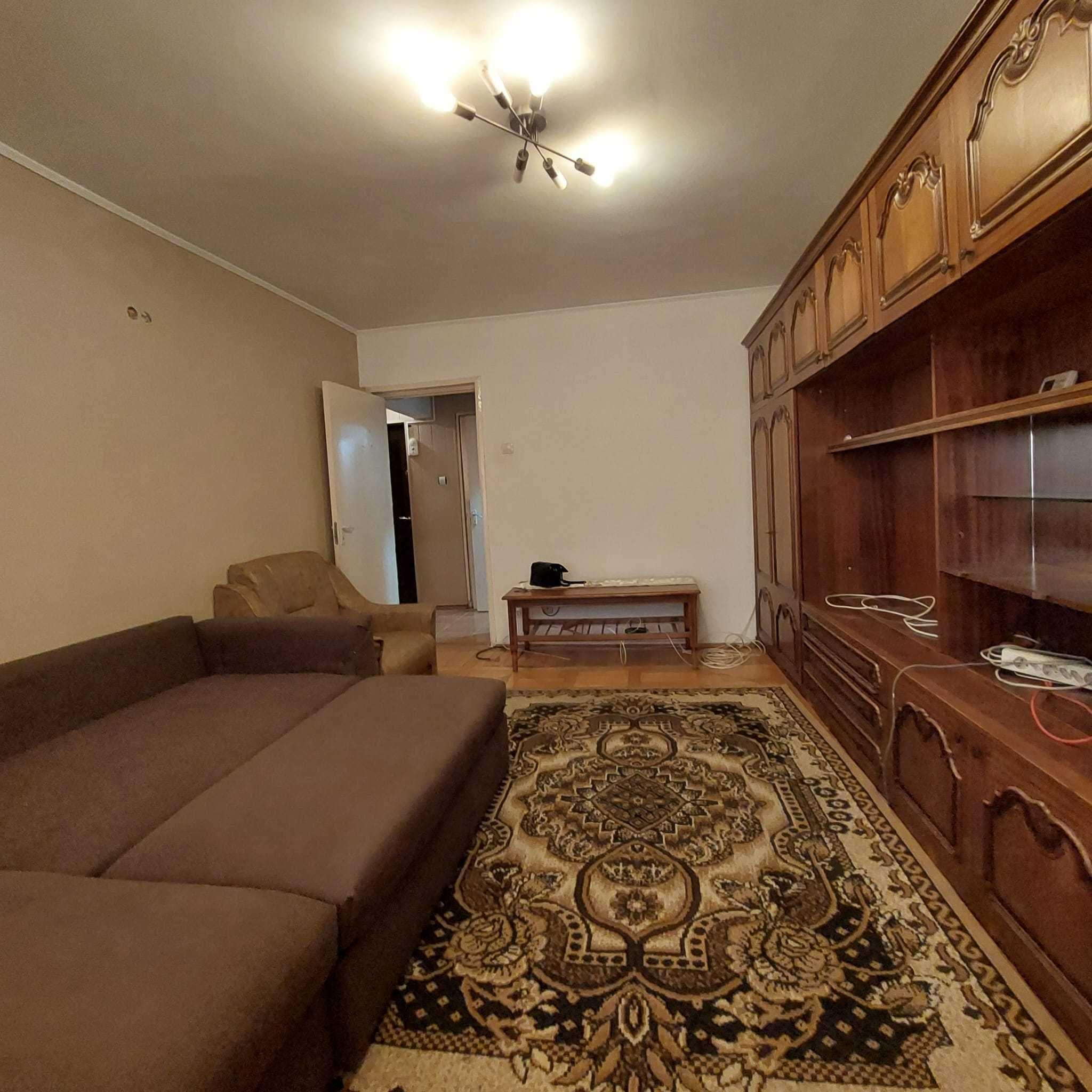 Închiriez apartament 2camere
