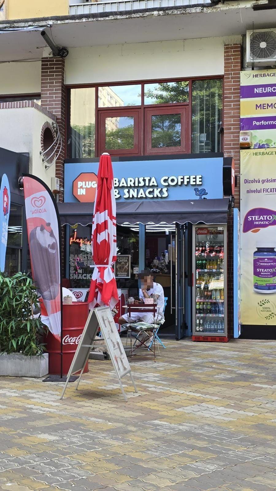 Vand afacere,cafenea Pitesti centru! - imagine 1