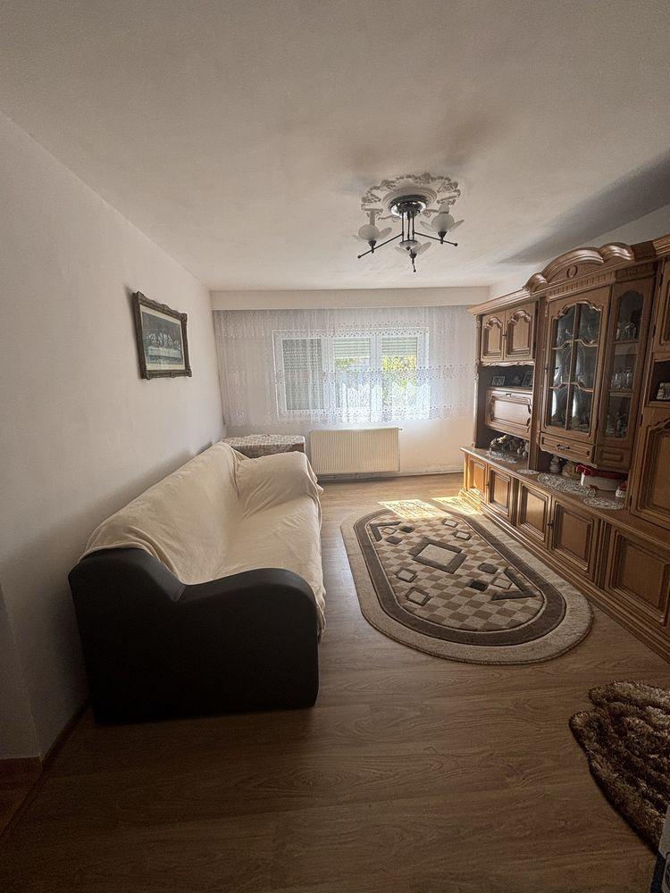 Apartament 3 camere