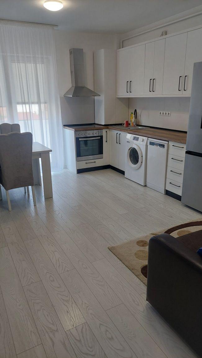 Închiriez apartament 2 camere str Daliei nr 2 A Revolution Residence .
