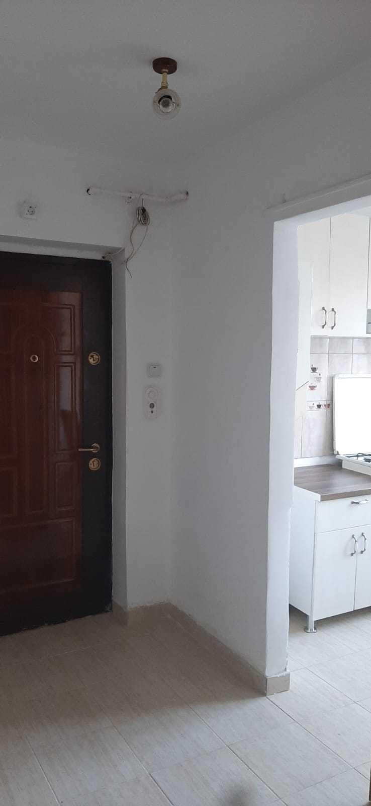 Apartament 2 camere de închiriat