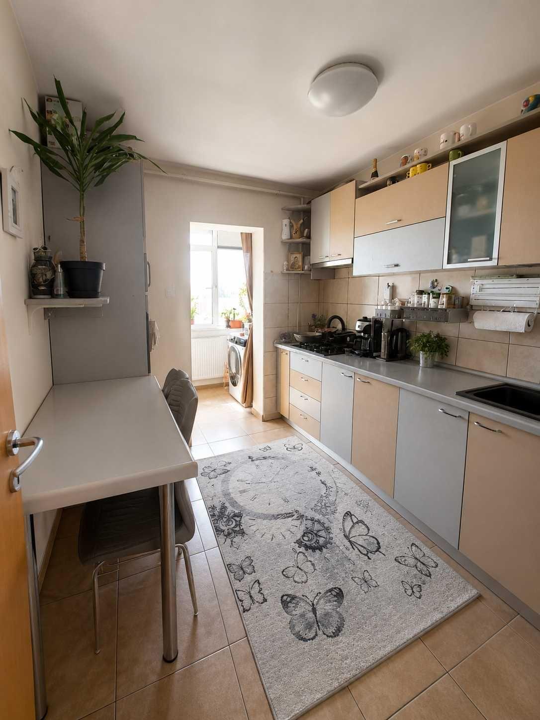 Apartament 1 camera, 34m bloc din 1983 etaj 3 din 4 Metalurgie 65000 Euro