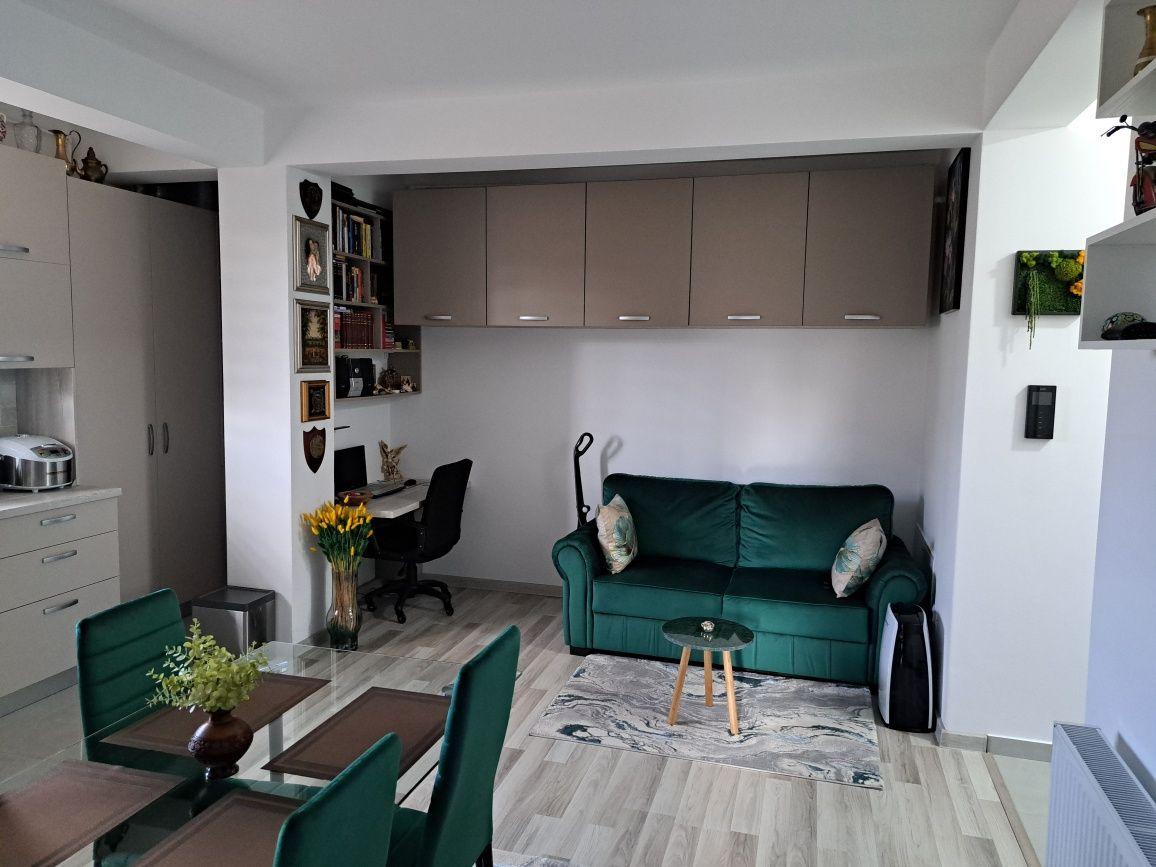 Vând apartament in Bucium - imagine 1