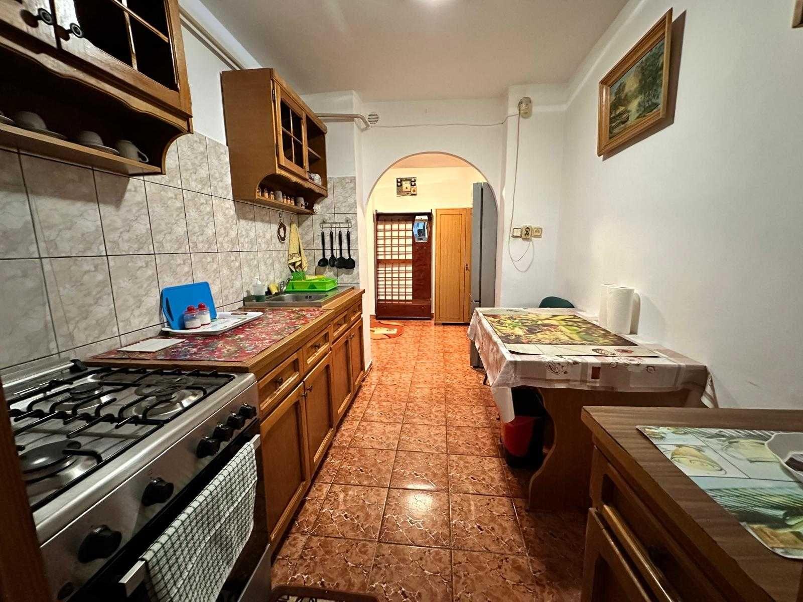 Apartament 2 camere decomandat, Canta, Iași, etaj 2, 48 mp - imagine 1