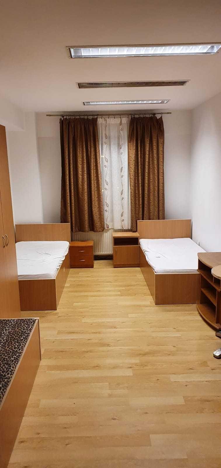 Inchiriez camera mobilata Iasi