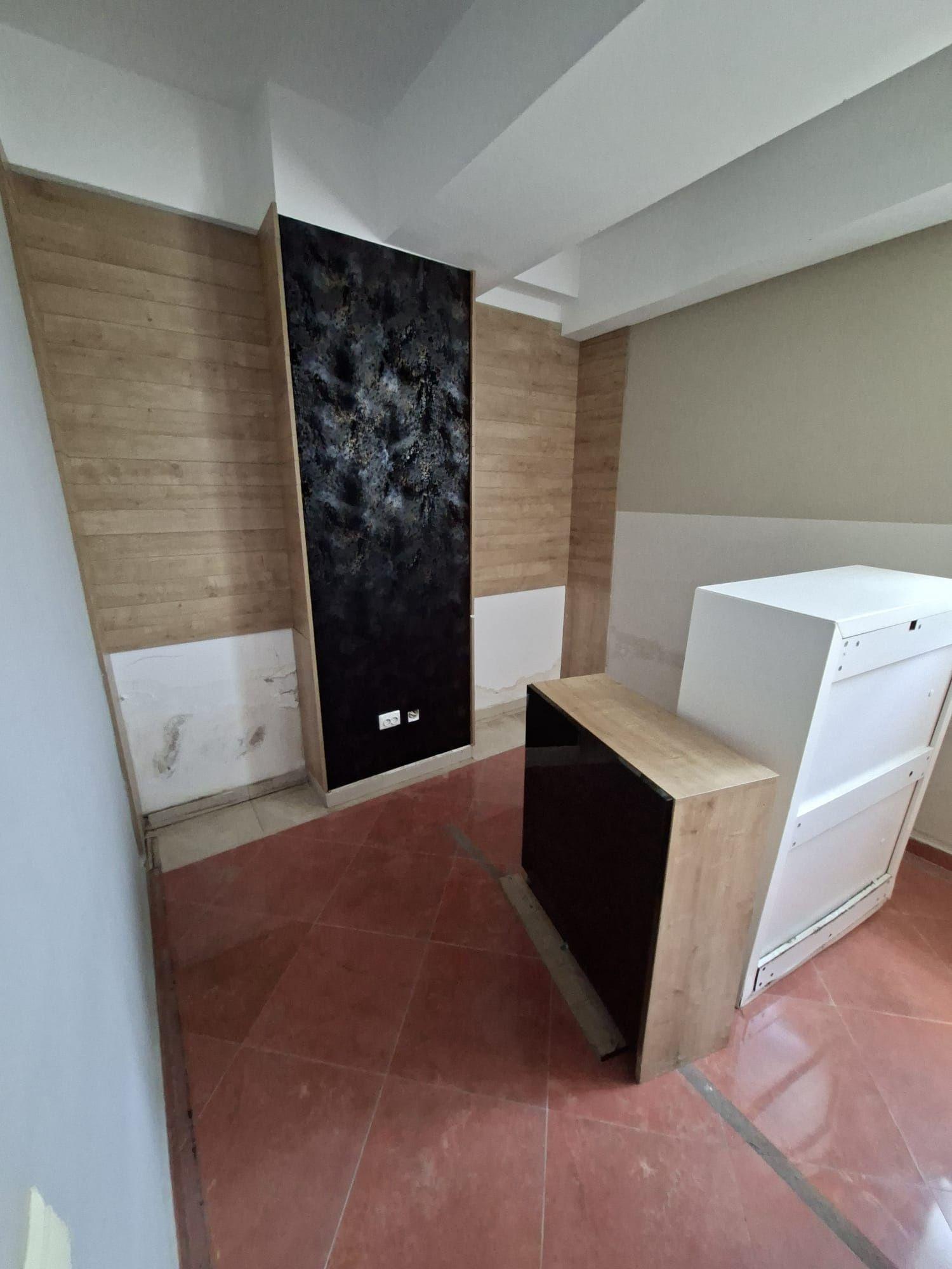Închiriez spatiu comercial zona Palas(Lazar Residance) - imagine 1