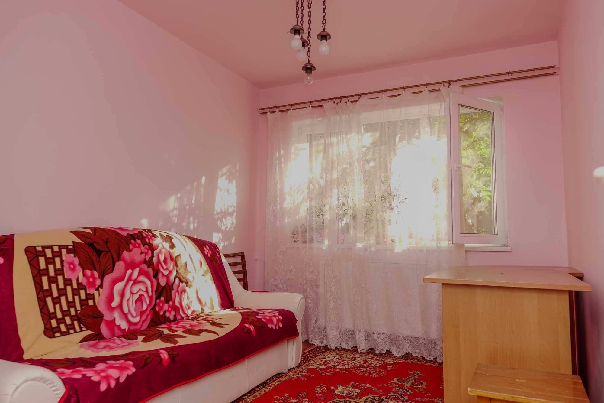 Apartament 4 camere Etaj 1 Zona Sega Str. Hateg comision 0% - imagine 1