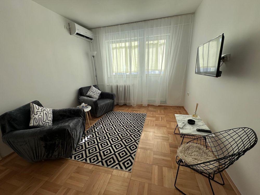 Închiriez apartament 2 camere, proprietar – Zona Vlaicu