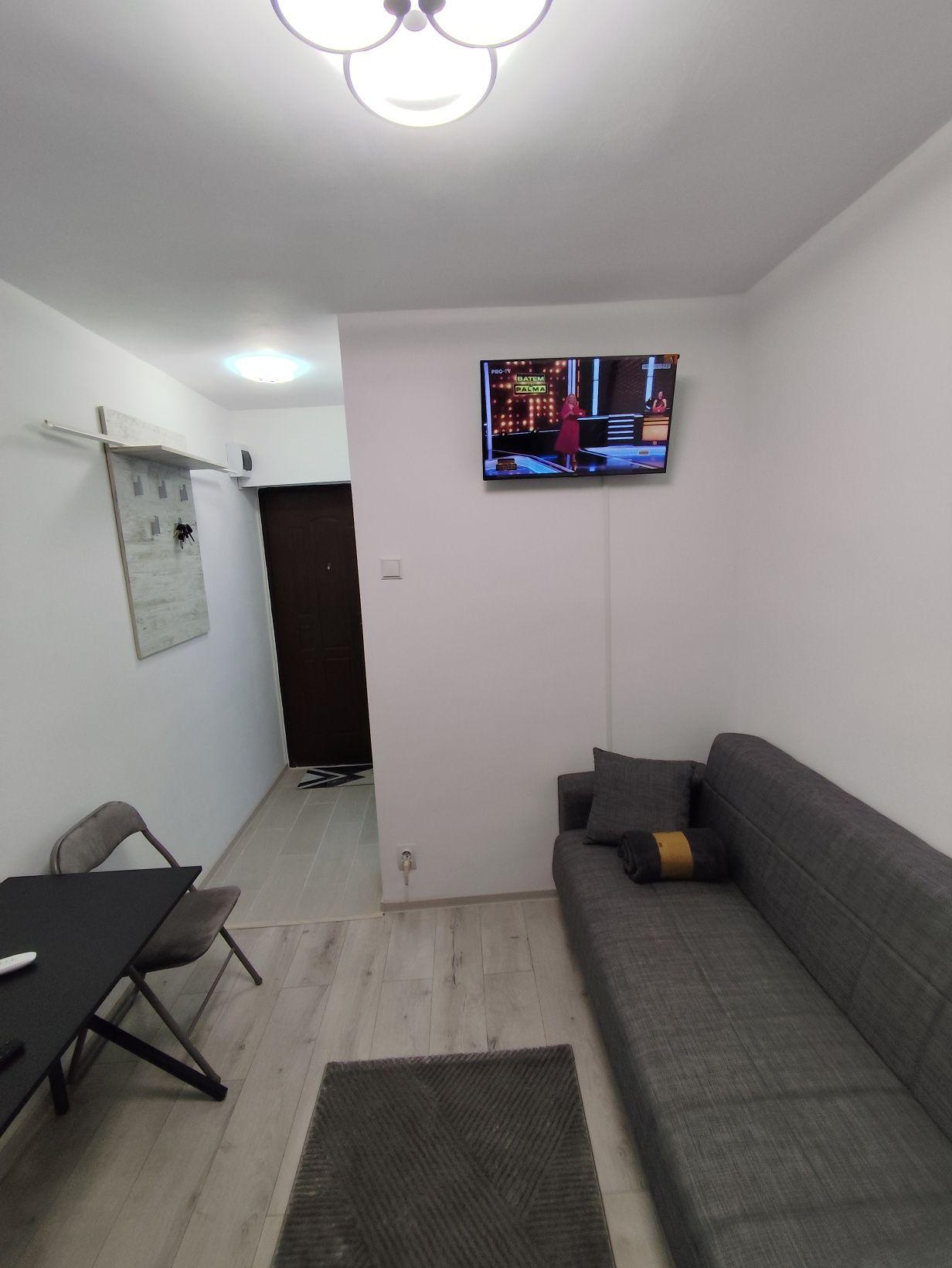închiriez Garsonieră CF 3 M14