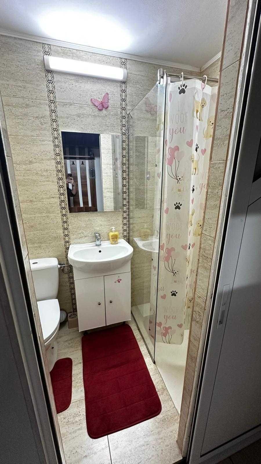 Inchiriez apartament 2 camere, Micro 14