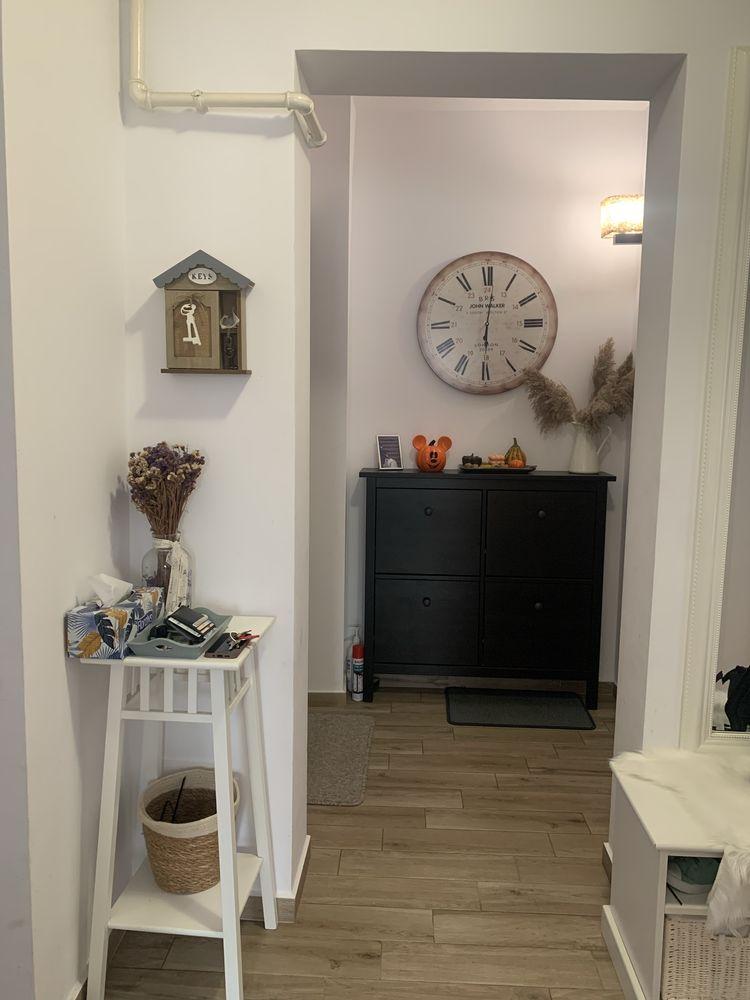 Proprietar  vand ap 2 camere decomandate