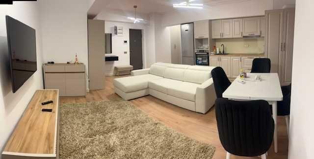 Apartament 2 camere de închiriat în Complexul City Lake cu loc de parcare