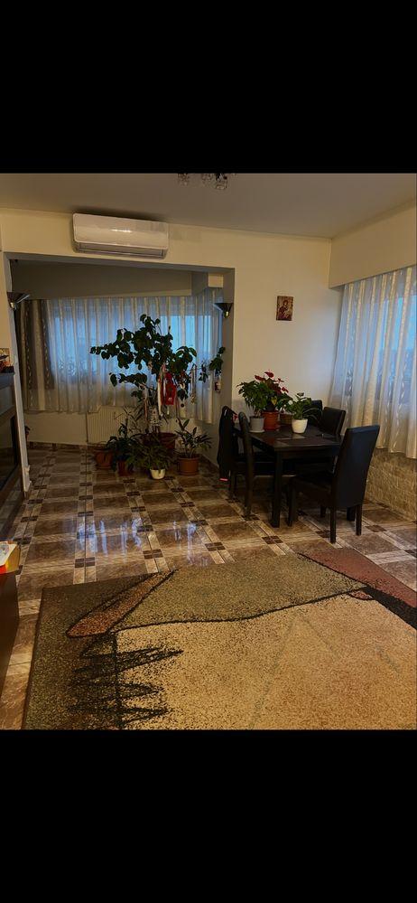 Apartament 3 camere si garaj Str Tilisca - imagine 1