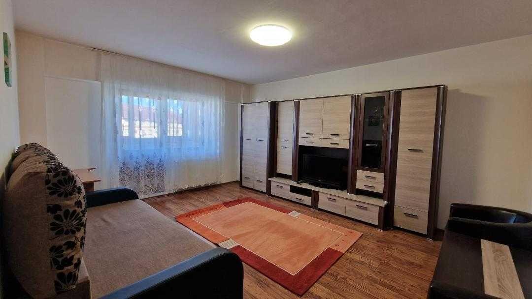 Proprietar inchiriez ap 2 cam