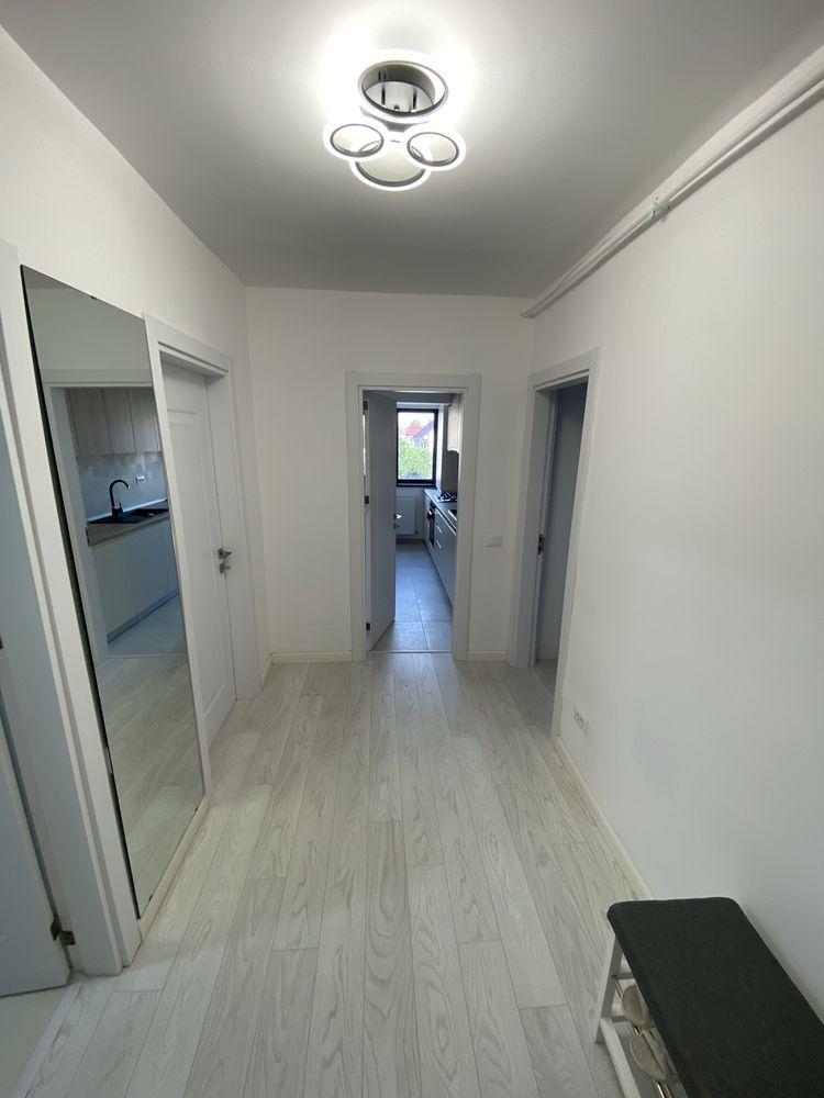 Închiriez apartament cu doua camere. - imagine 1