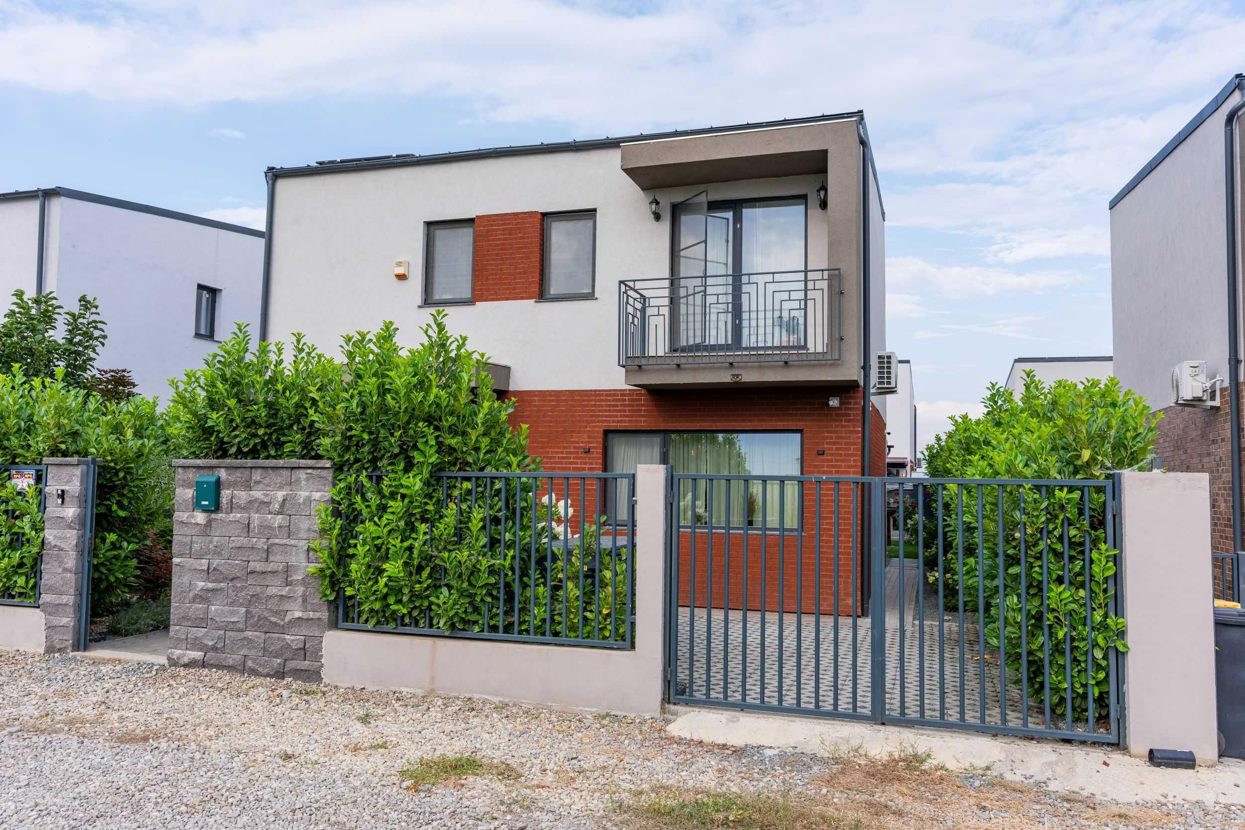 Casa moderna de vanzare, mobilata complet, cu panouri solare in Tunari, str. Mihai Eminescu nr. 26 - imagine 1