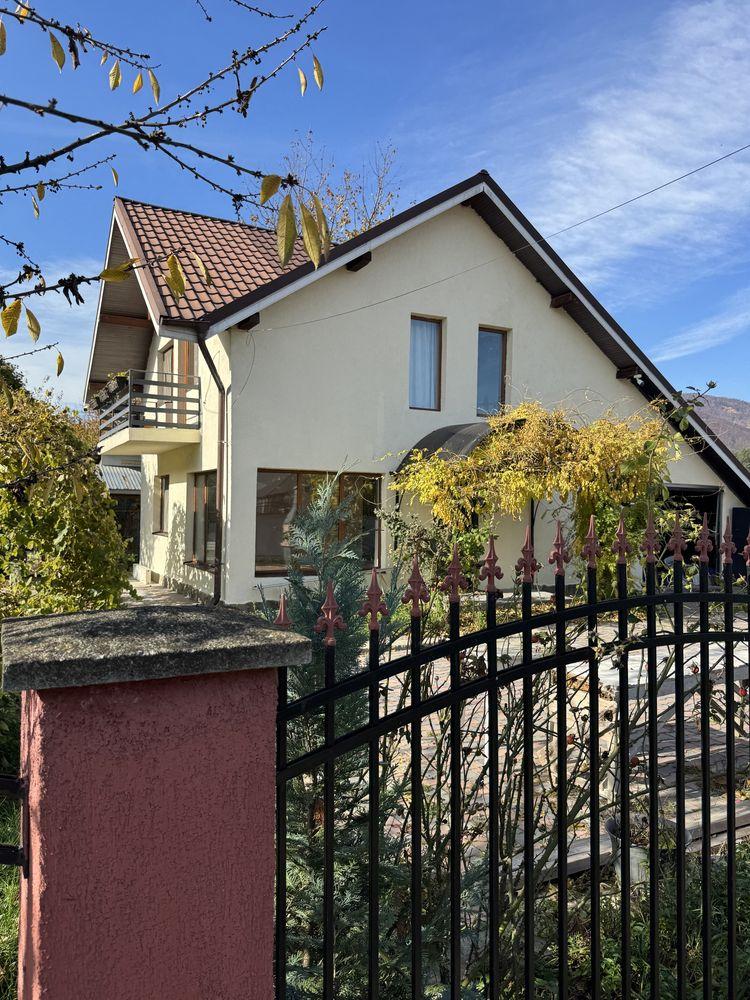 Casa Preluca Neamt din caramida