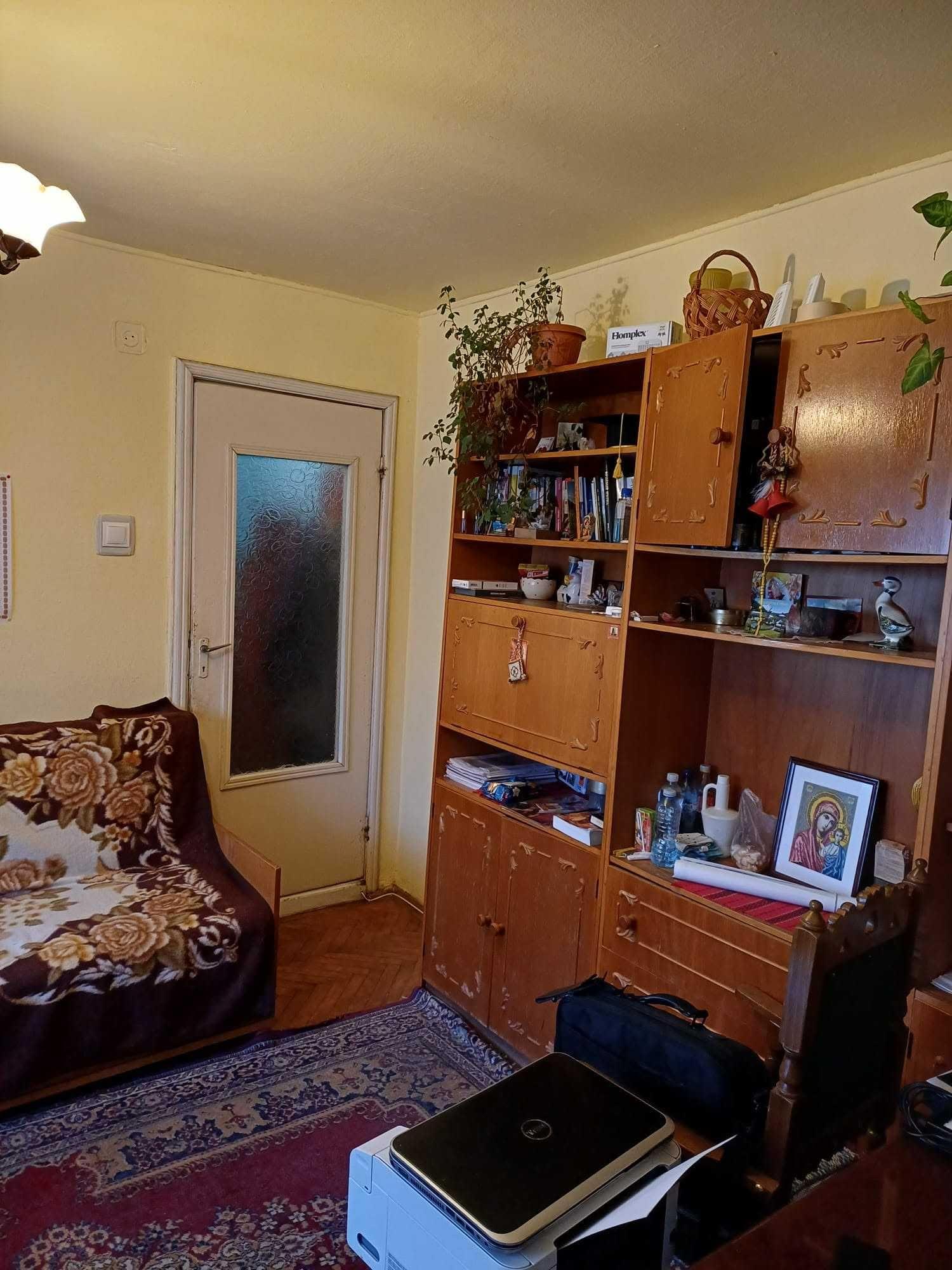 Apartament cu doua camere - imagine 1