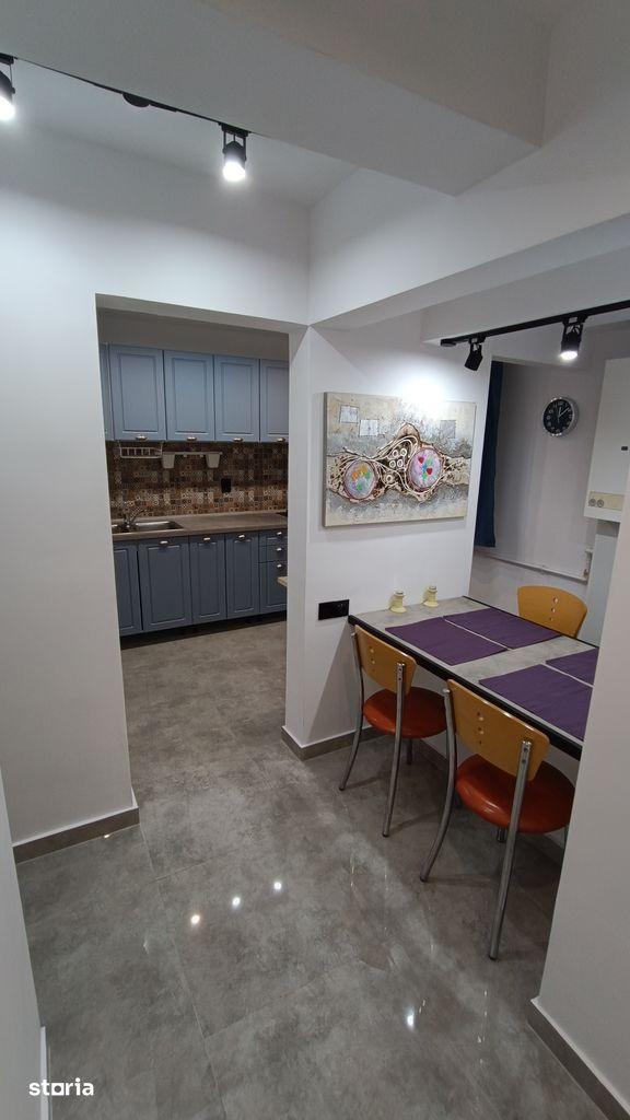 Persoană fizică închiriez apartament modern cu 2 camere - imagine 1