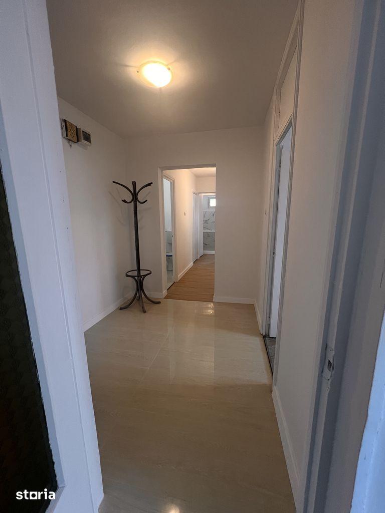 Apartament 3 camere Dristor, etaj 4, 70mp