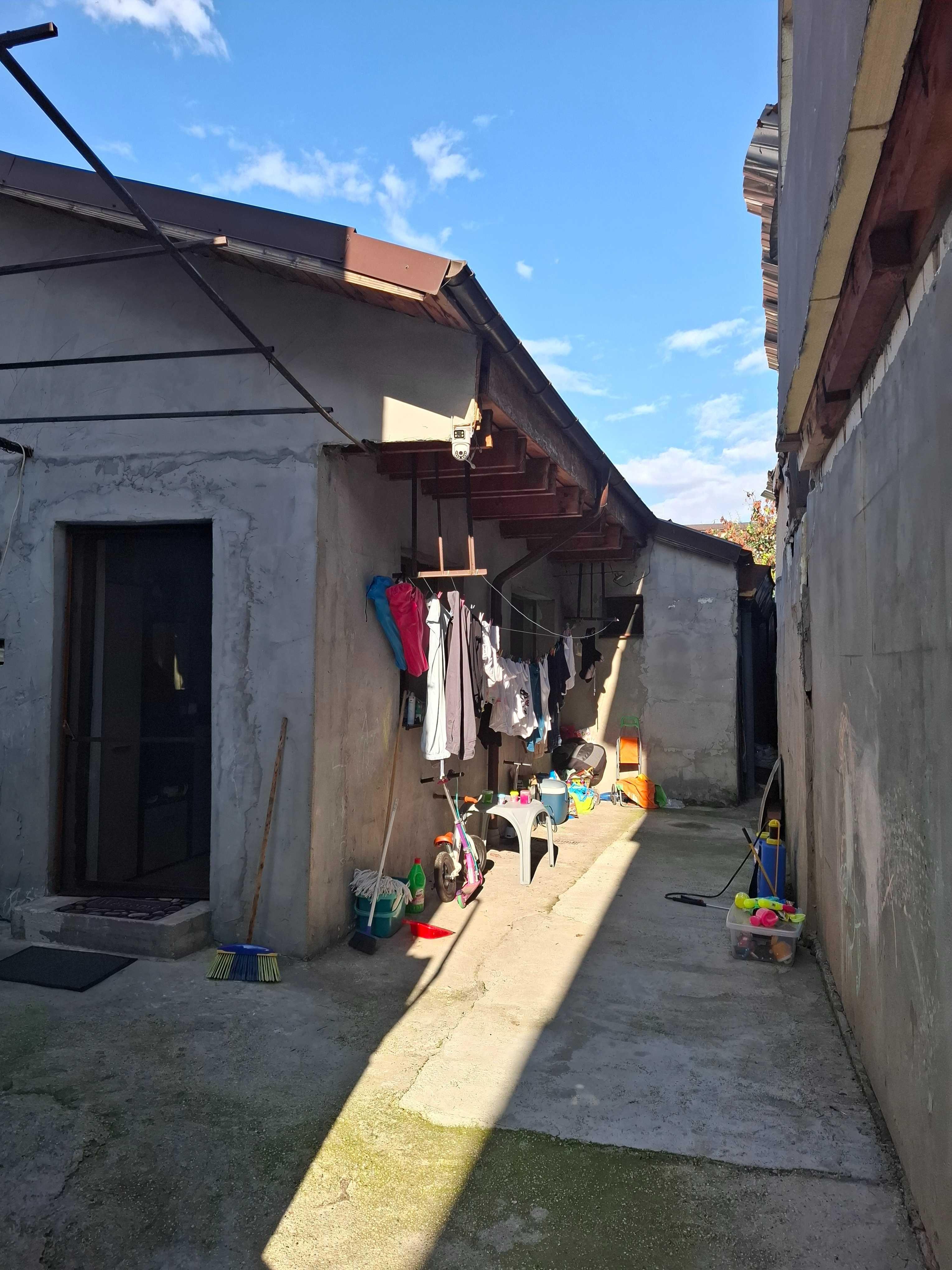 Vand casa in str Tudor Gociu