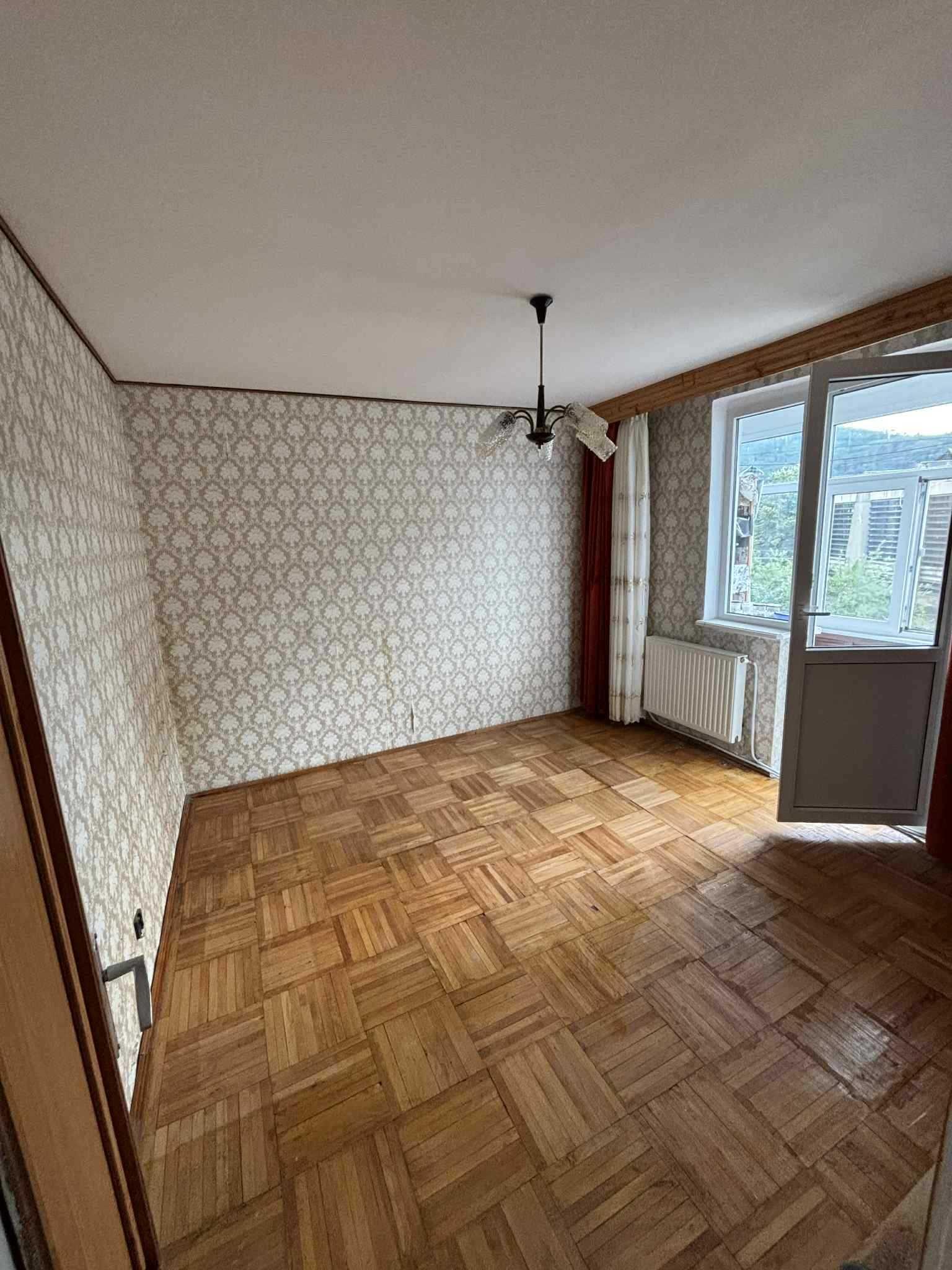 Apartament cu 2 camere Centru - imagine 1