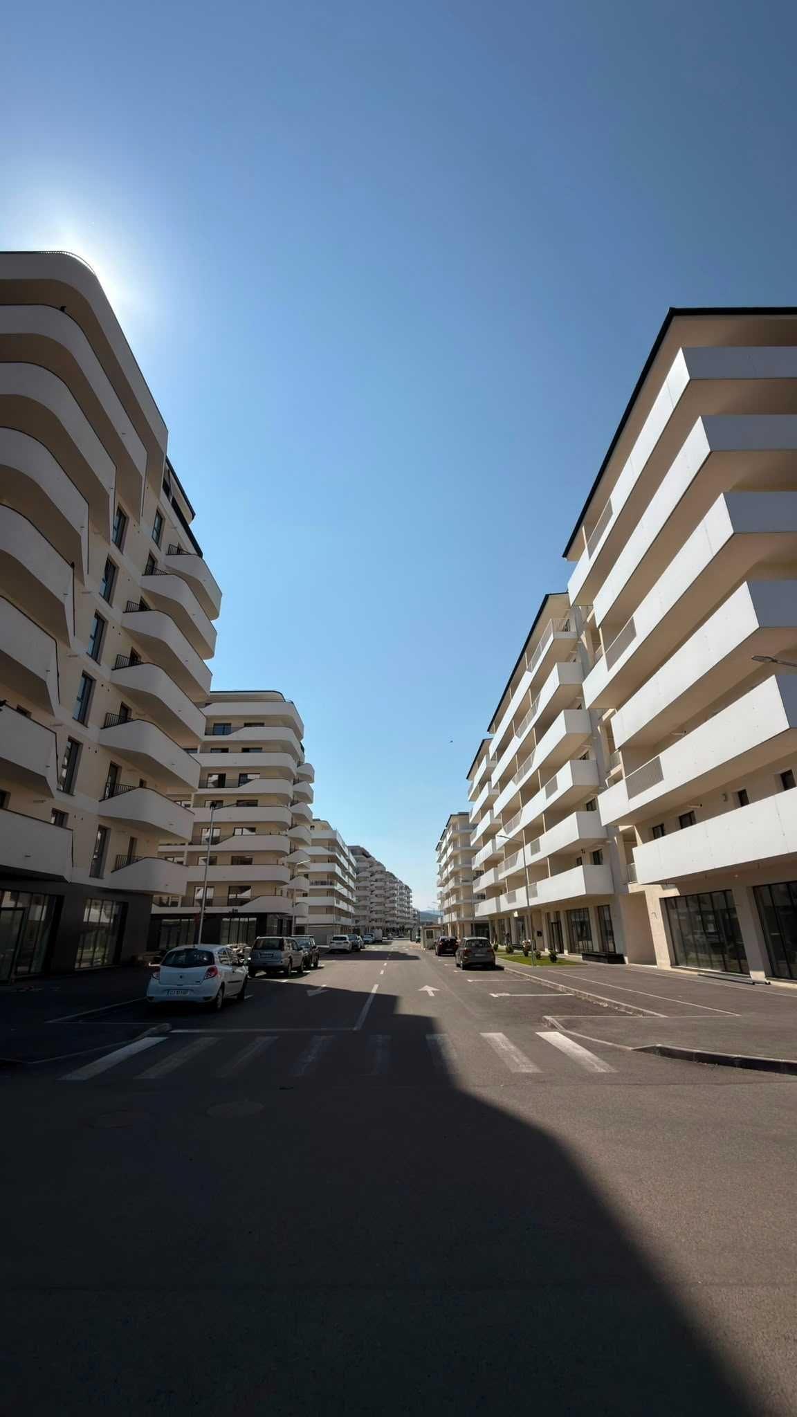 Spatii comerciale disponibile spre inchiriere 200-400-600 mp. str. Eroilor, Floresti.