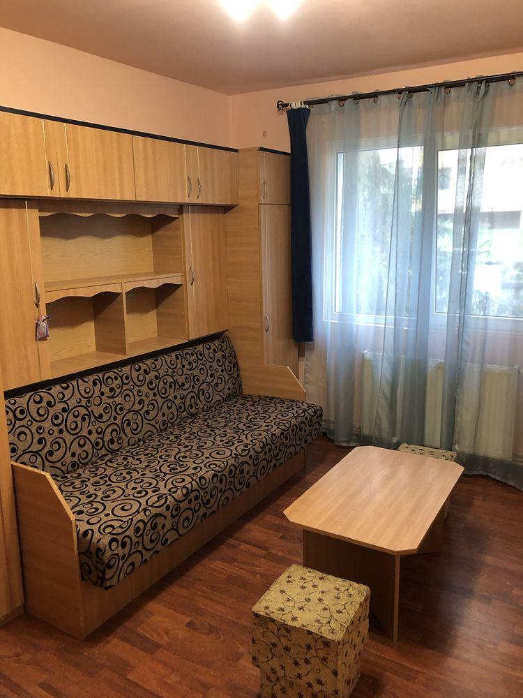 Inchiriez apartament cu 2 camere perioada Untold+ pana la 4 abonamente la cerere