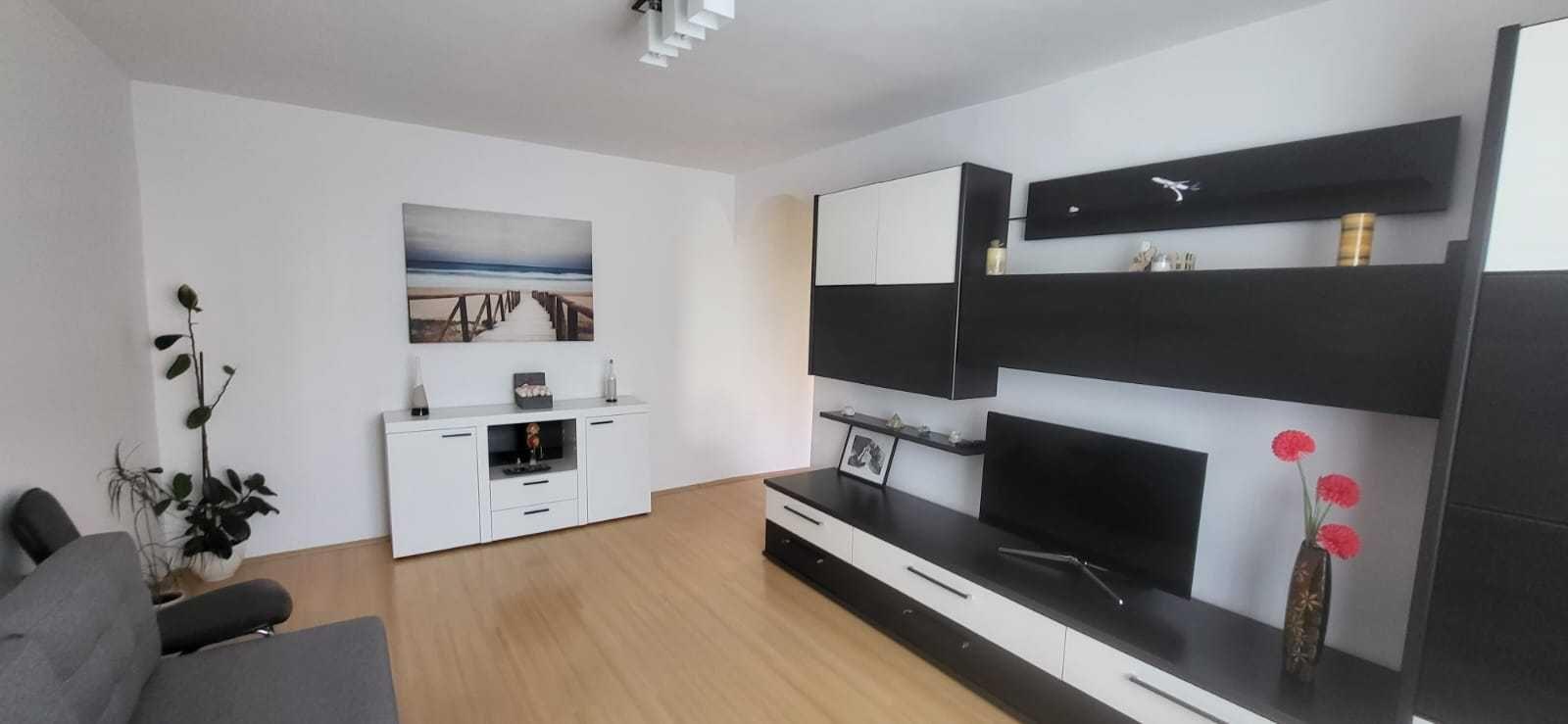 Inchiriere apartament 3 camere, mobilat si utilat, ocupabil imediat, cartier Tudor