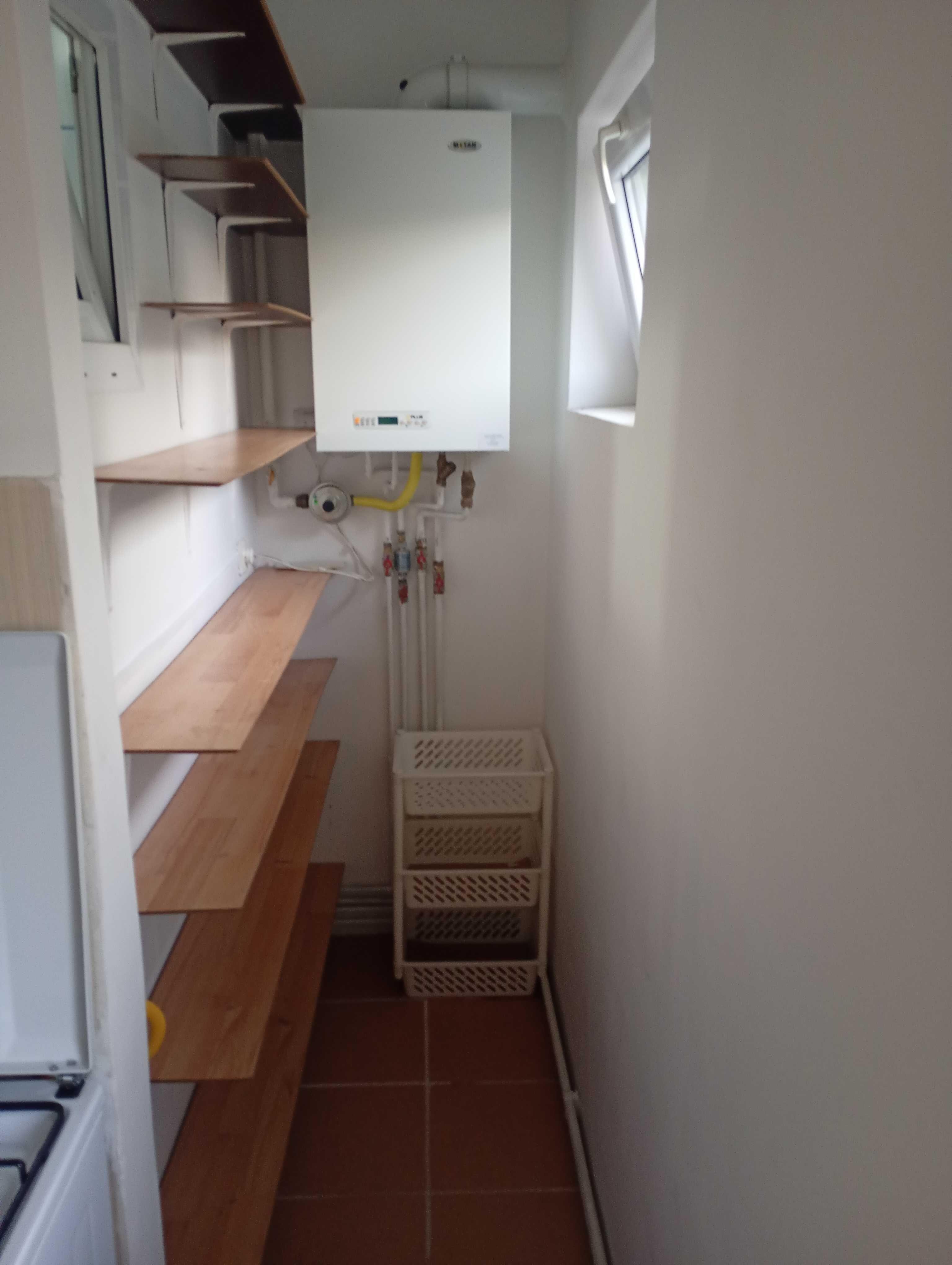 Apartament2 camere de închiriat