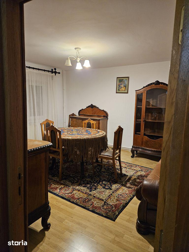 Apartament 3 camere, zona Grivitei, pet friendly