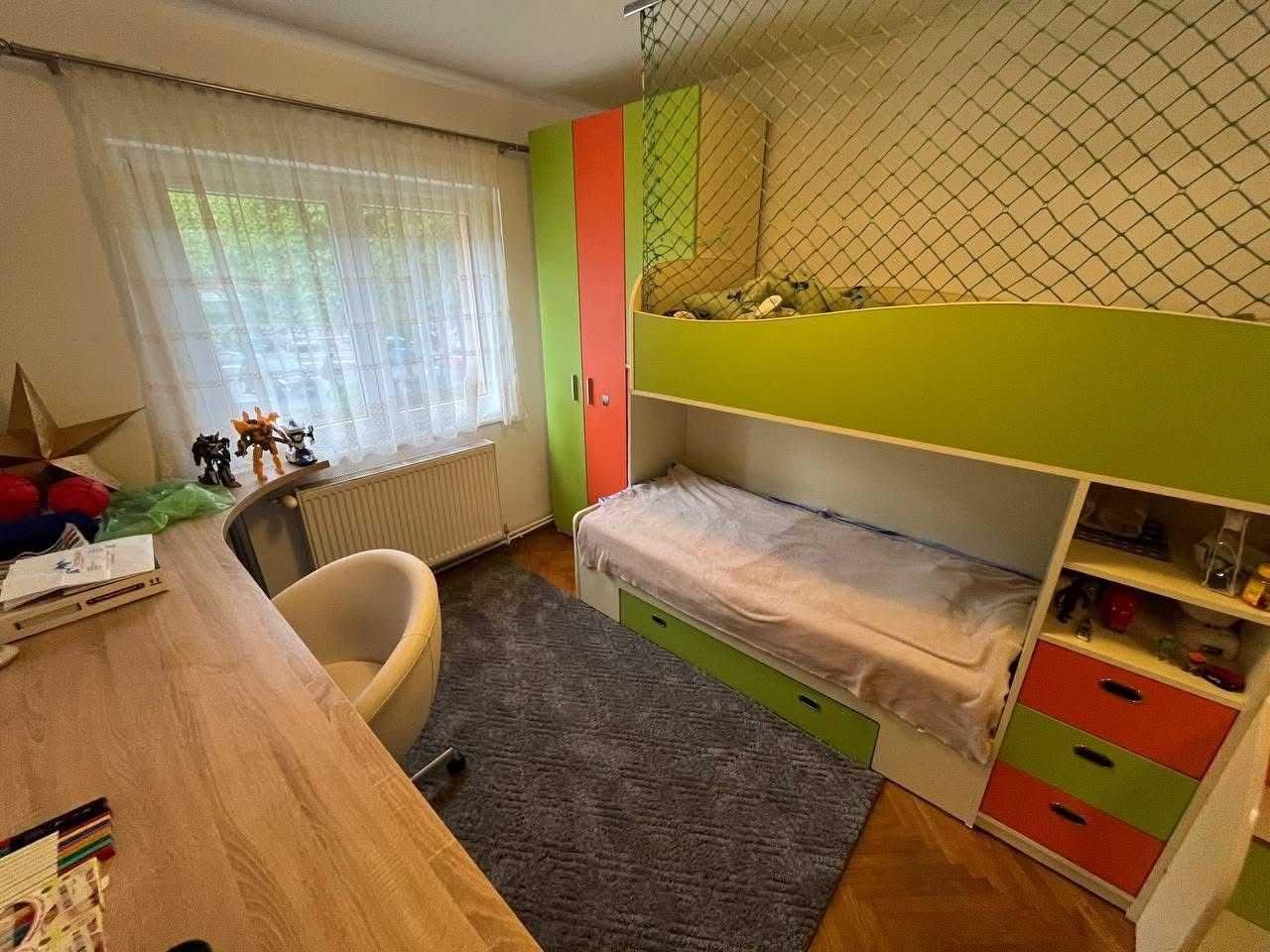 chirie 3 camere pt Familie cu copil - Parcare - Mobilat - Racadau/ Valea Cetatii, Brasov