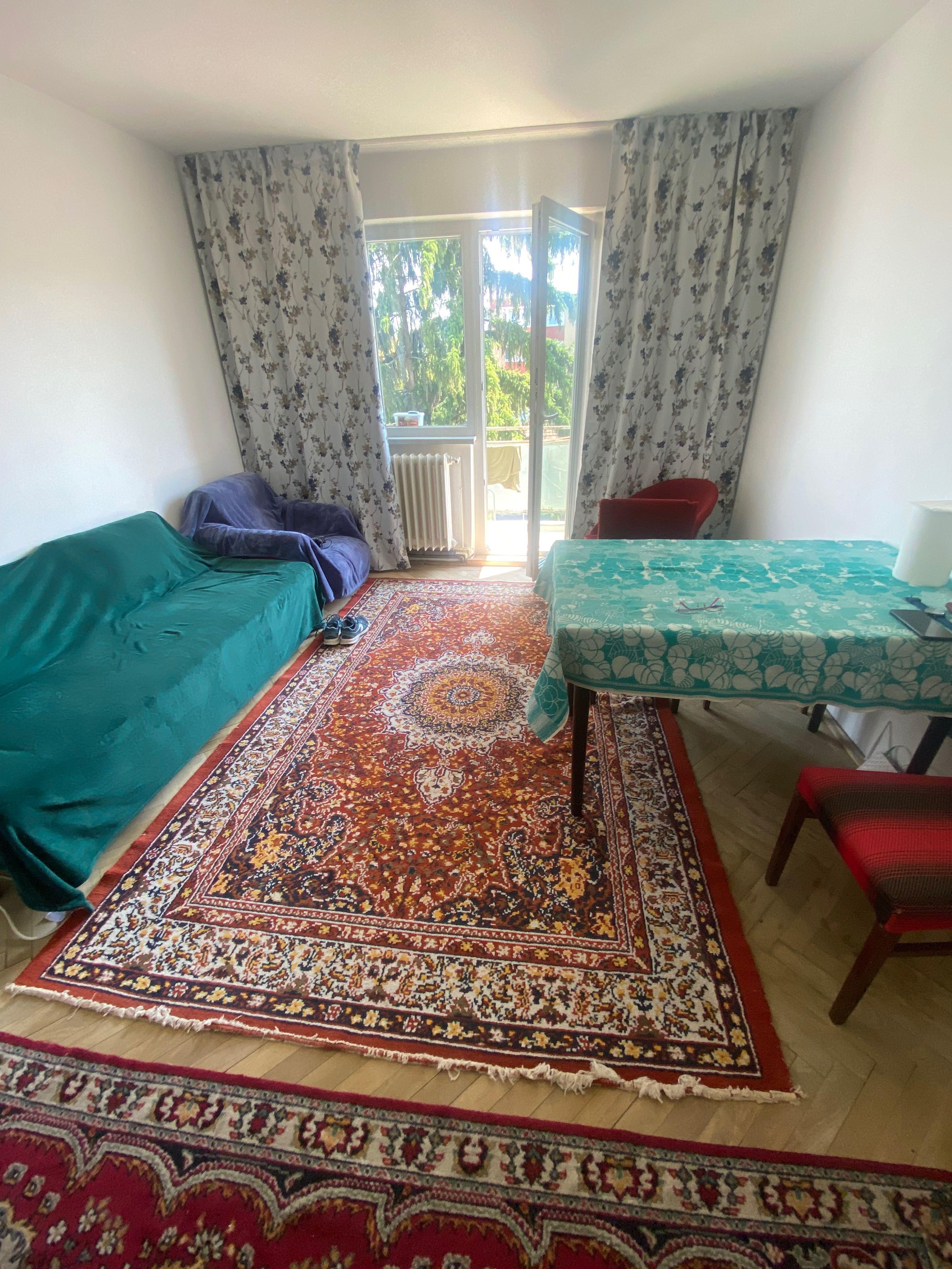 Inchiriez apartament 3 camere