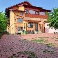 Cazare studenti Brasov - camin studentesc privat cu baie proprie, Wi-Fi si bucatarie utilata