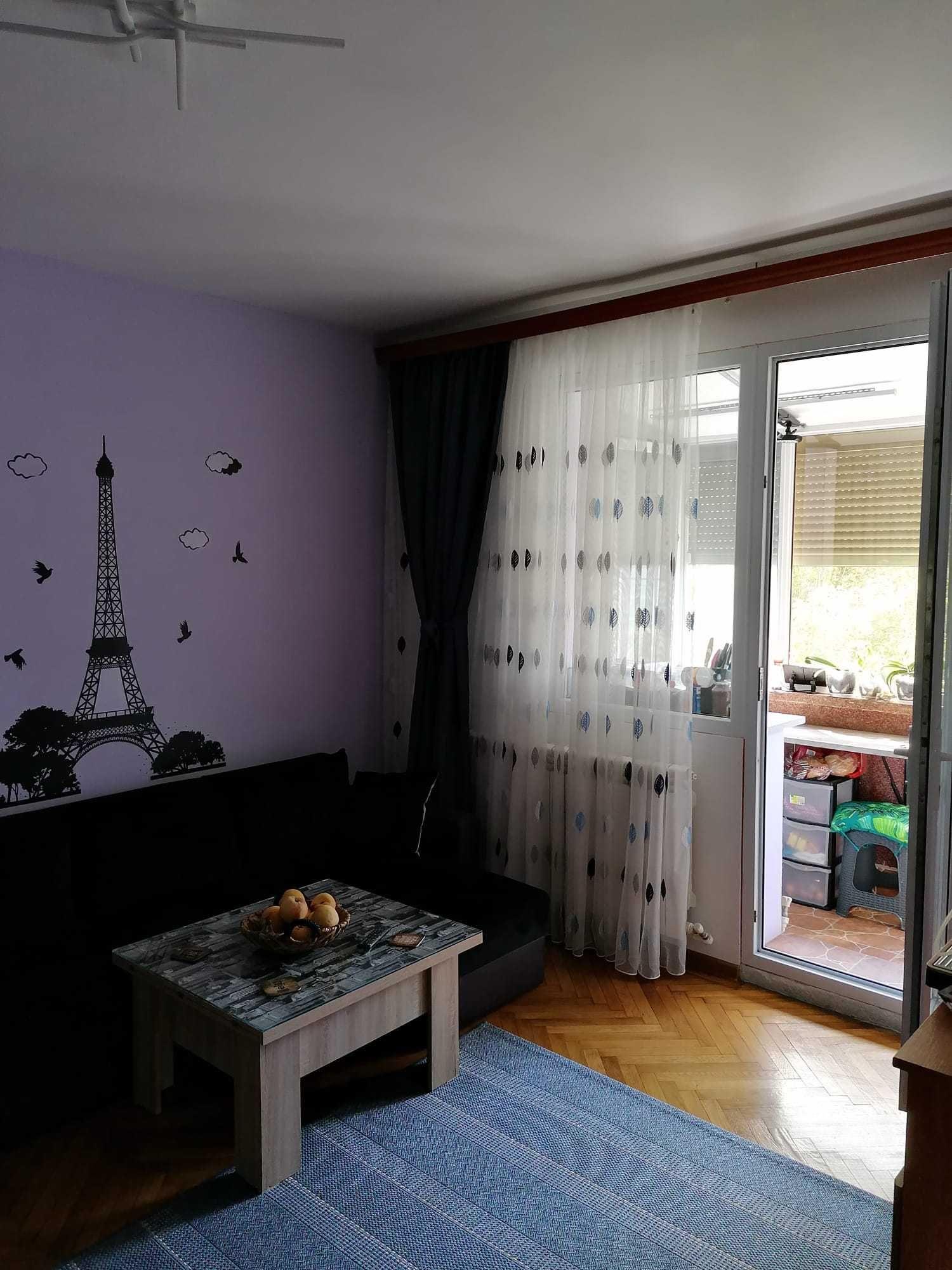 Ap. 3 camere semidecomandat cf. 1 ,zona abator. - imagine 1