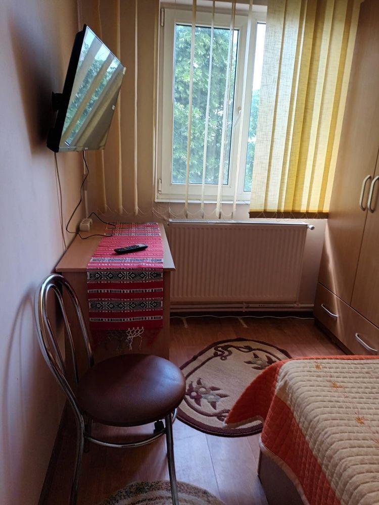Camera apartament Tomis Nord, Liceul George Calinescu