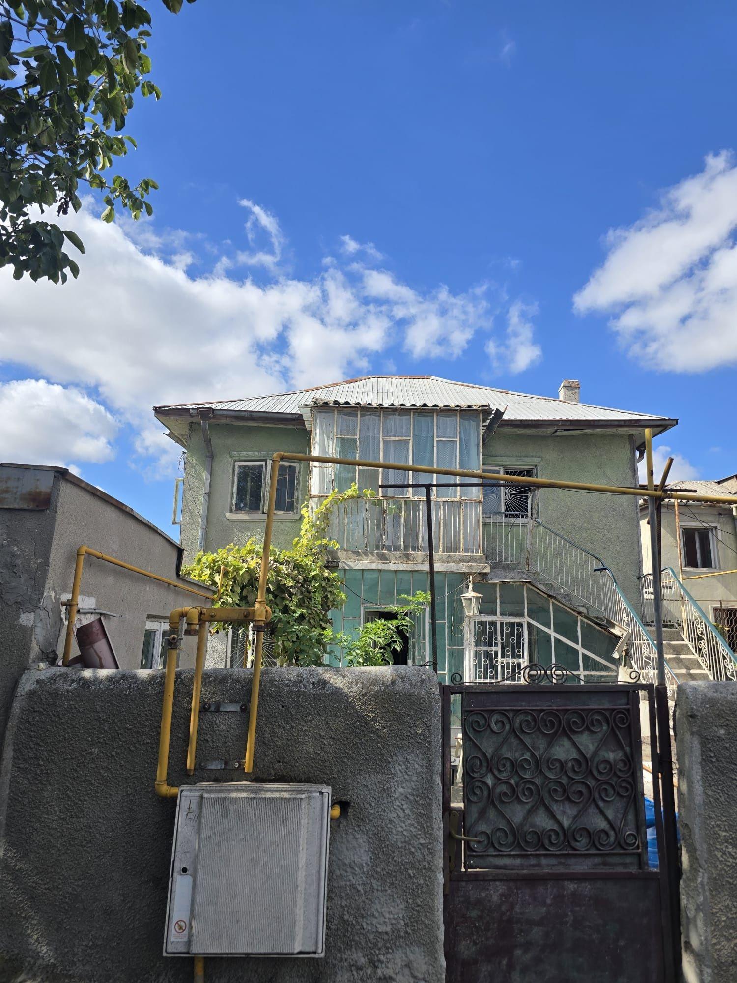 Proprietar vând casa P+1 -teren326mp - imagine 1