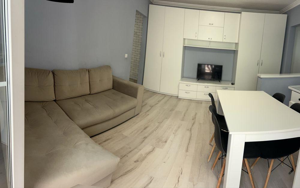 Apartament 3 camere , spartacus - imagine 1