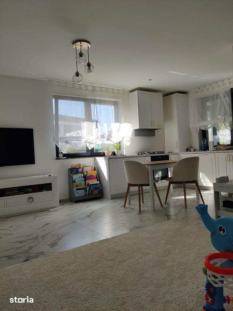 Casa de vanzare Ploiesti, str Alba Iulia - imagine 1