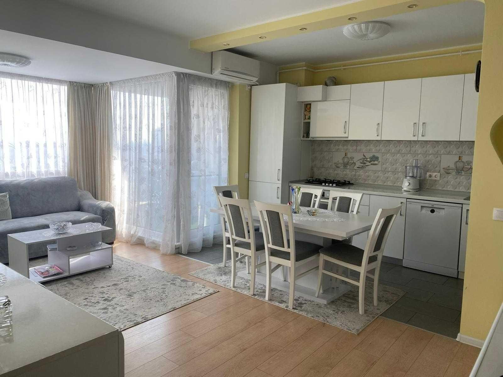 Vand apartament 3 camere Atria Resort - imagine 1