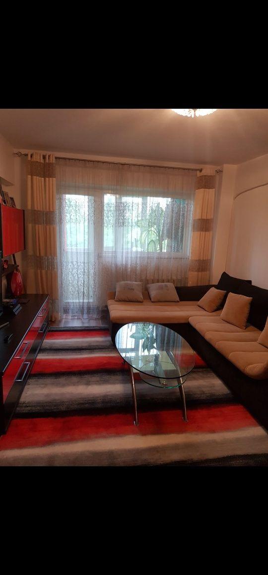 Apartament 3 camere semidecomandat  etaj 1 foarte frumos - imagine 1