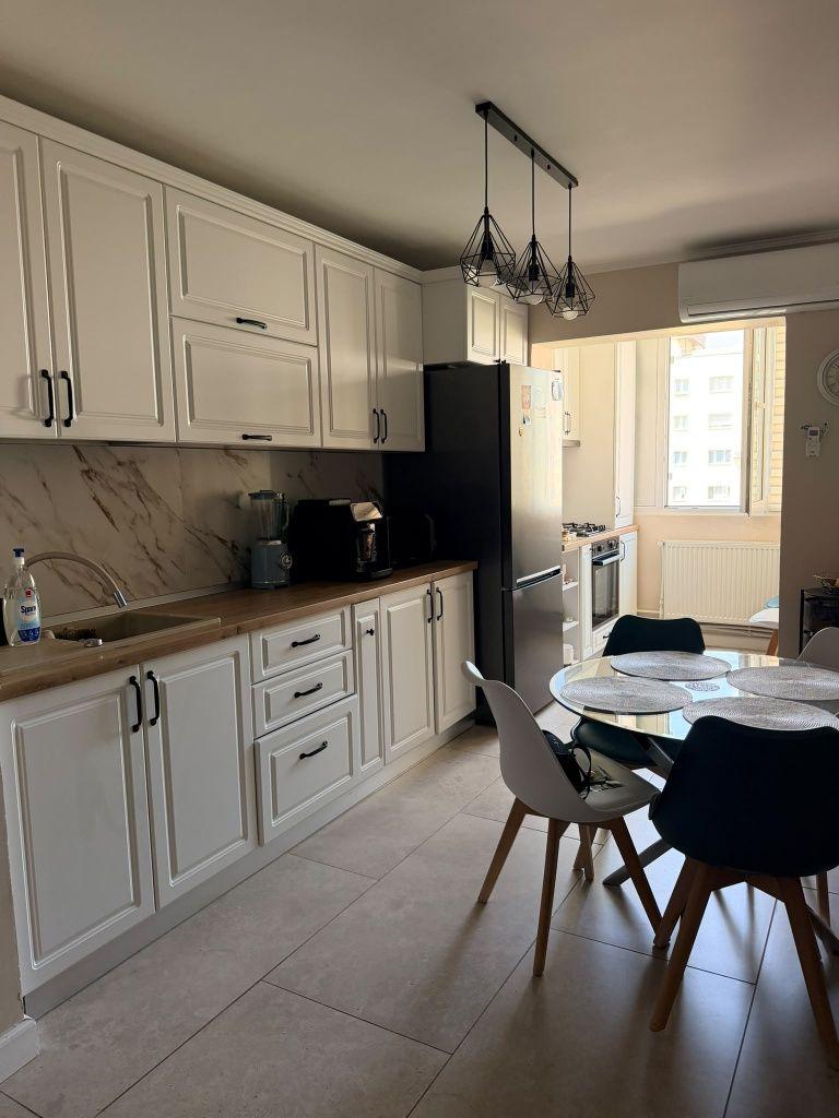 Propietar vand apartament 4 camere sector 2 zona teiul doamnei tei colentina an 1984 obor ghica