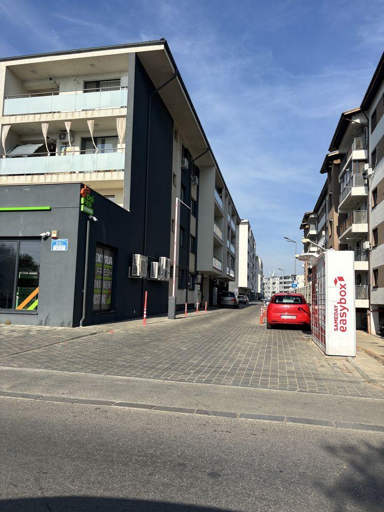 DIRECT PROPRIETAR, Ap. 2 cam, bloc nou, decomandat, pivnita, parcare