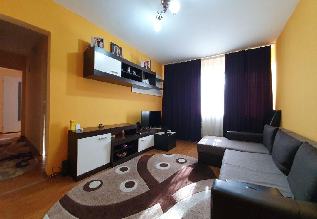 Apt. 4 camere Tunsu Petre - imagine 1