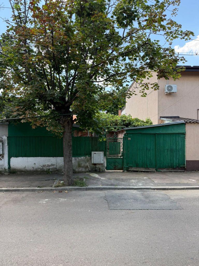 Teren+ casa in sector 5 | Eroii Revolutiei | aproape de metrou