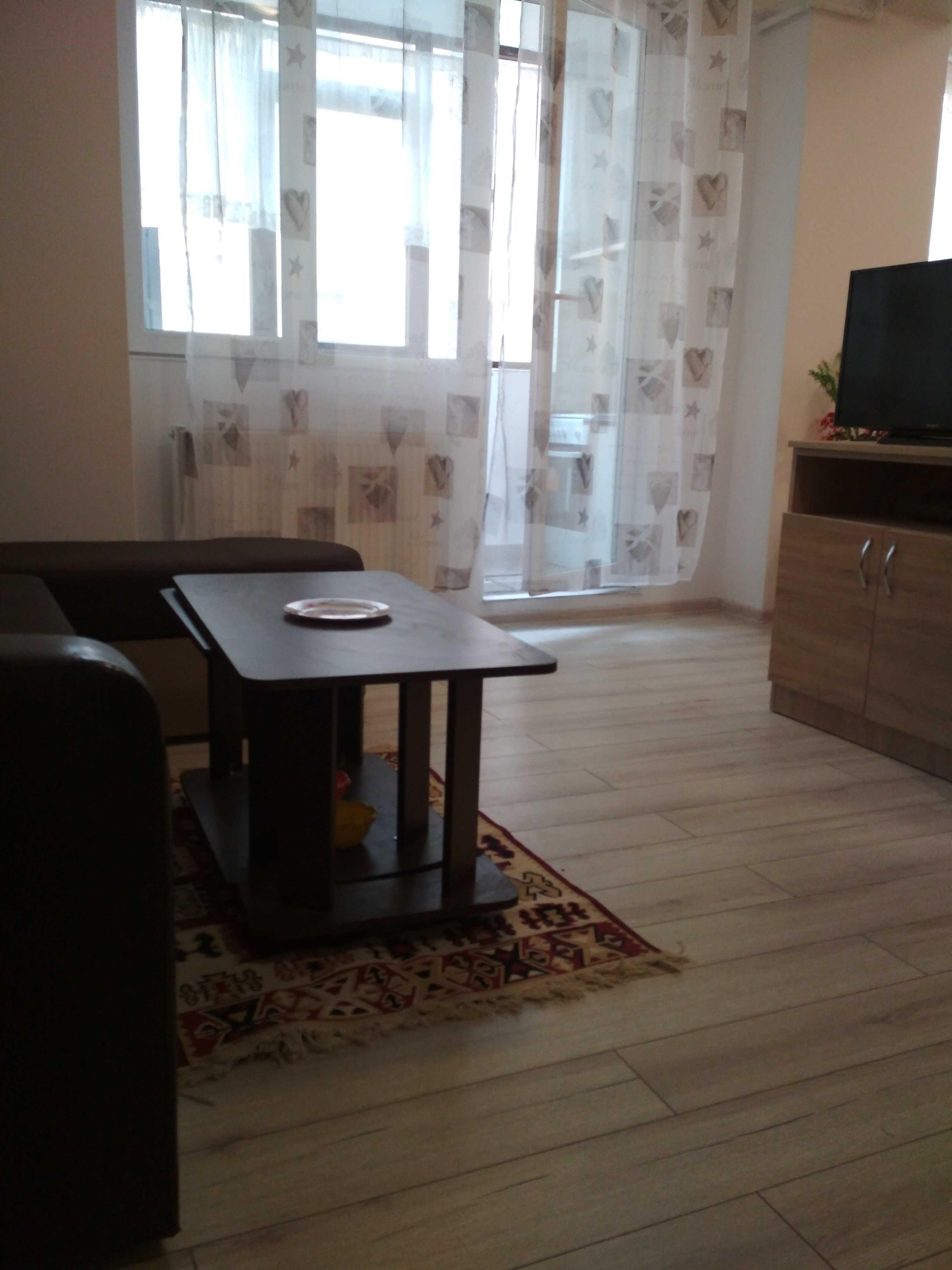 Închiriez garsonieră Militari Residence