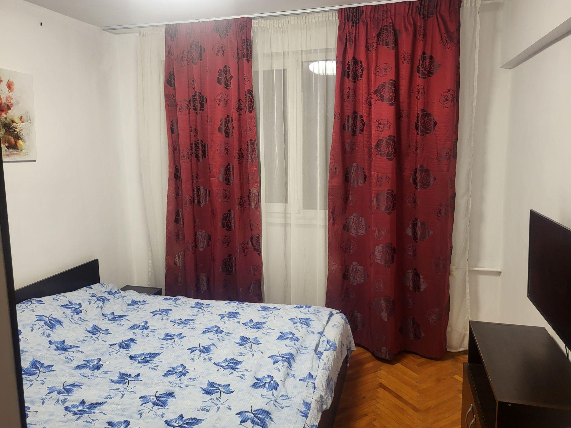 Inchiriez apartament 3 camere - imagine 1