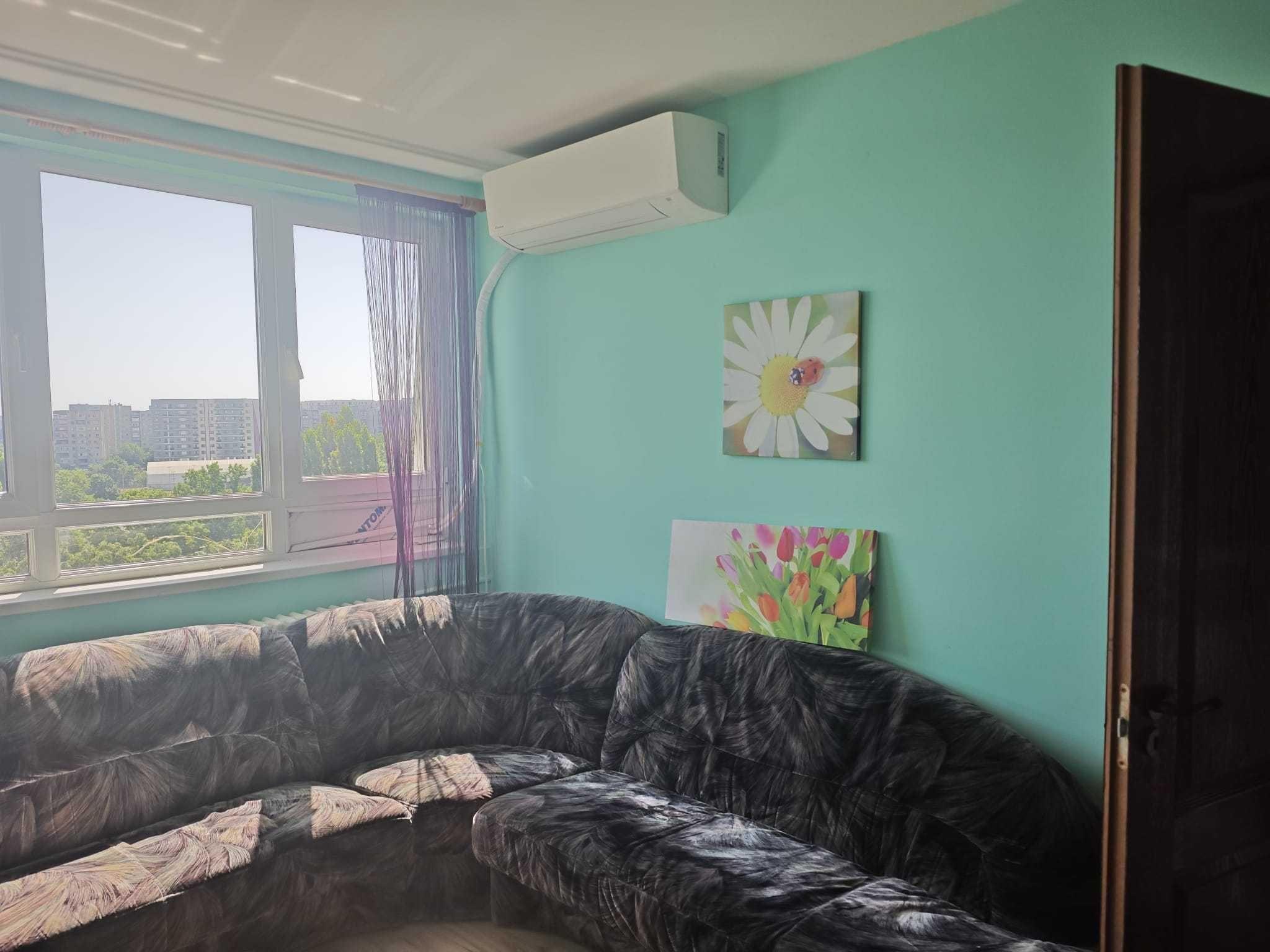 Inchiriez Apartament 3 Camere Moghiros Drumul Taberii cu Loc de Parcare!