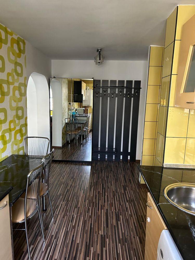 Apartament 4 camere de închiriat | 3 dormitoare | 2 băi | Loc de parcare | Mall Plaza – Drumul Taberei | 800 €/lună - imagine 1